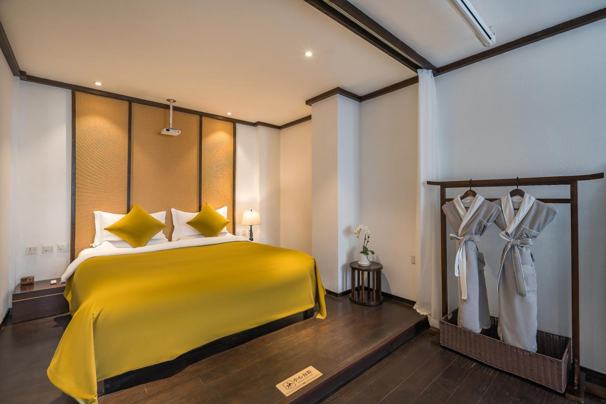 Dasein Youlan Hotel-Near The Forbidden City, Tiananmen Square, Guijie Street, Beihai Park, Jingshan Park, And Yonghe Temple Пекин Экстерьер фото