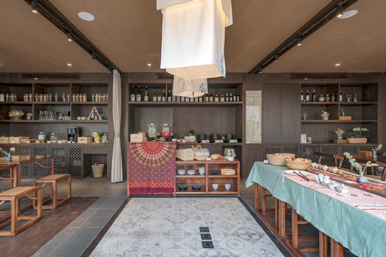 Dasein Youlan Hotel-Near The Forbidden City, Tiananmen Square, Guijie Street, Beihai Park, Jingshan Park, And Yonghe Temple Пекин Экстерьер фото